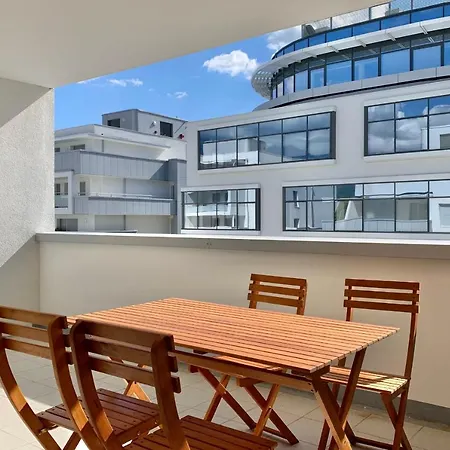 #av The Ladybug Terrace Equipe Apartman Meylan